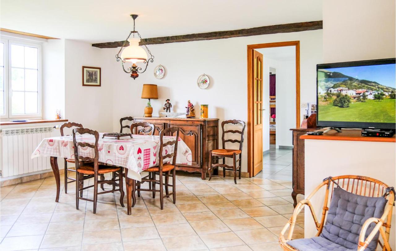 Gorgeous Apartment In Ponts With Wifi Extérieur photo