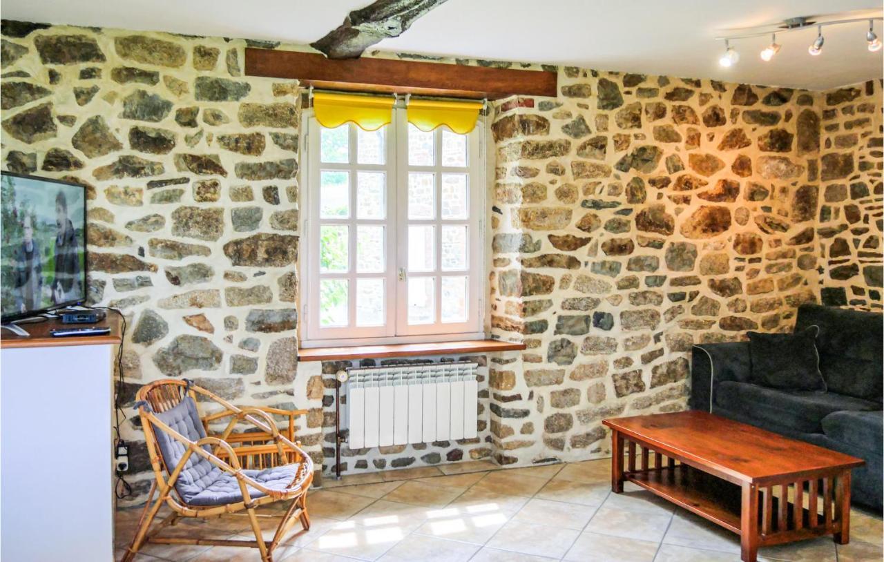 Gorgeous Apartment In Ponts With Wifi Extérieur photo